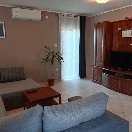 Apartmani Tomljenovic Senj  Room photo