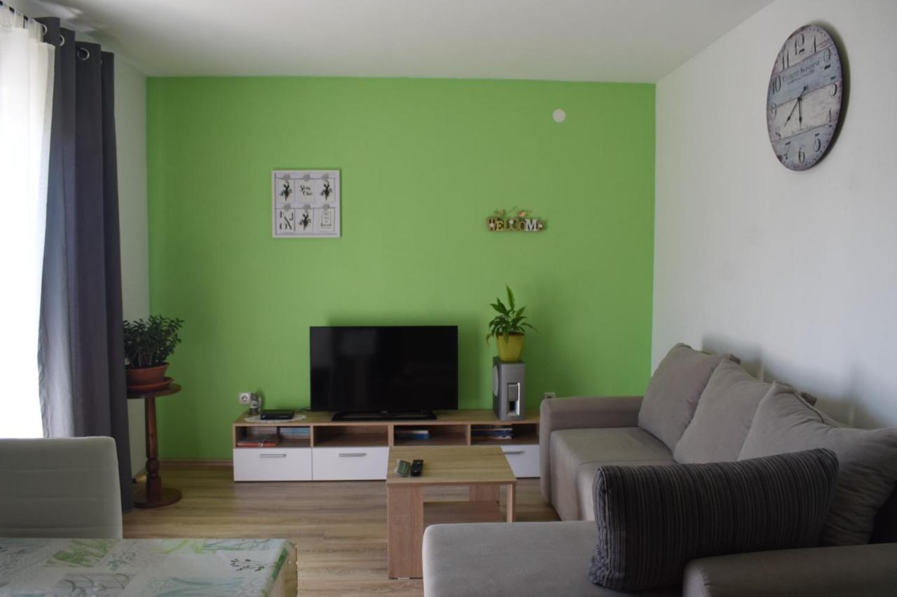 Apartmani Tomljenovic Senj  Exterior photo
