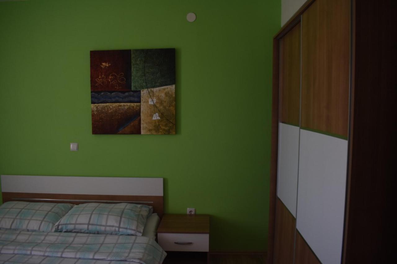 Apartmani Tomljenovic Senj  Exterior photo