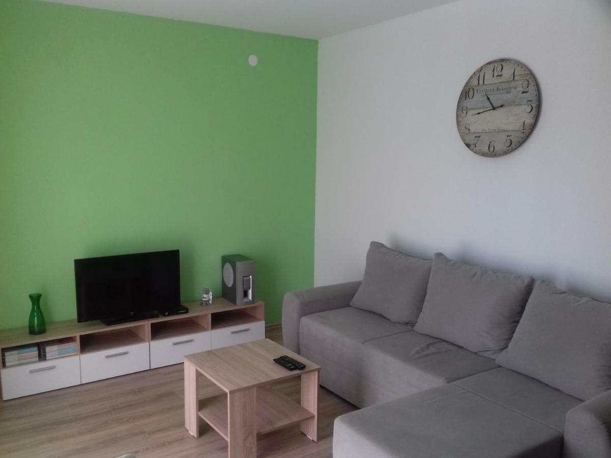 Apartmani Tomljenovic Senj  Exterior photo